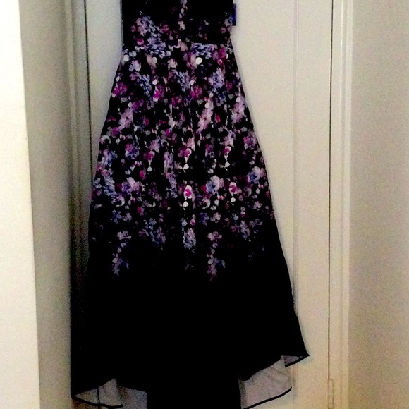 Formal or Prom Dress - Picture 2 of 5
